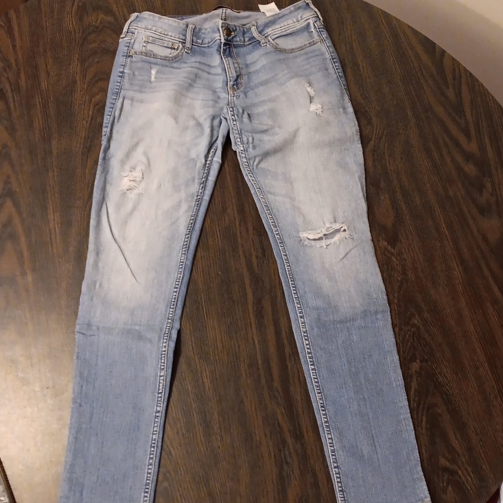Hollister women's jeans size w30 l 31.